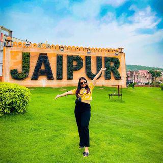 adv. Somya Shekhawat | Travel Jaipur India