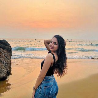 Ishaani ✨