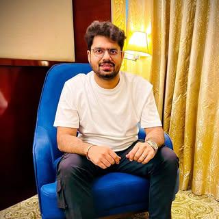 Ravikant Sharma | Business Content Creator