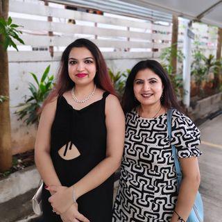 Mehak & Hina 🧿👁️🗨️