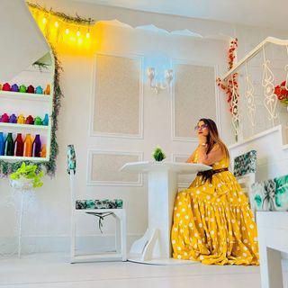 Dipikaz_makeupstudio_academy