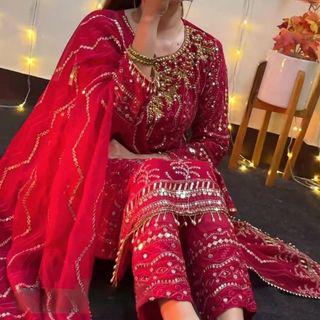 Saree-Dress-Lehenga