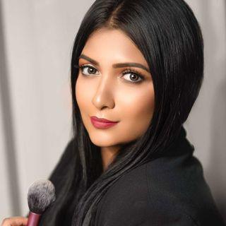Make-up Artist & Hair Expert India