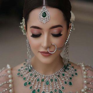 Komal Kapoor Grover