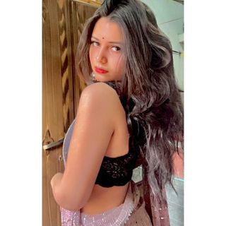 Mahek Awadhiya ✨
