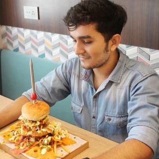 Dr Shrey | Food Blogger