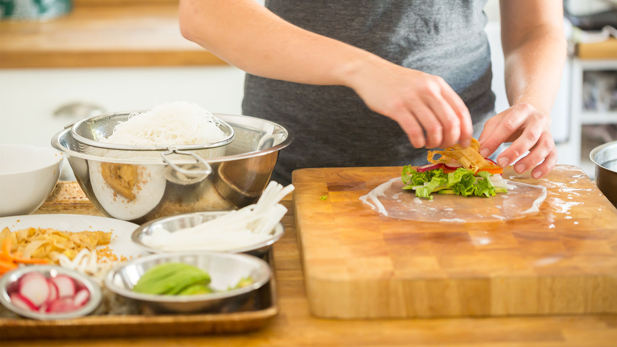 vermicelli spring rolls being made