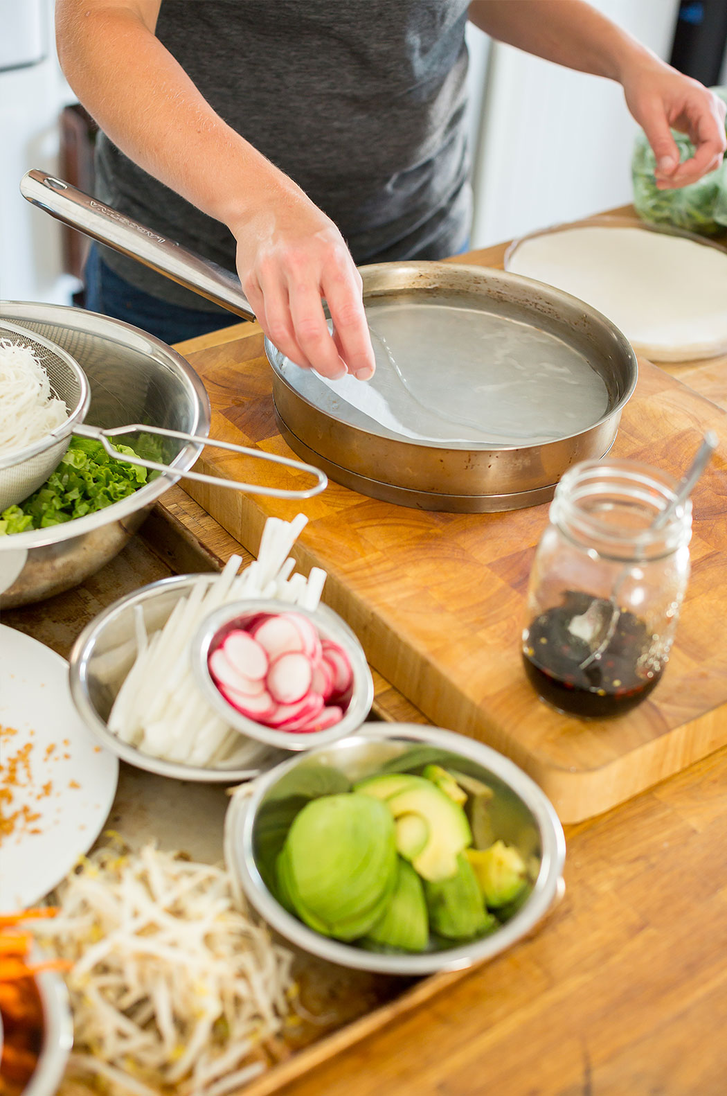 vermicelli spring rolls being made