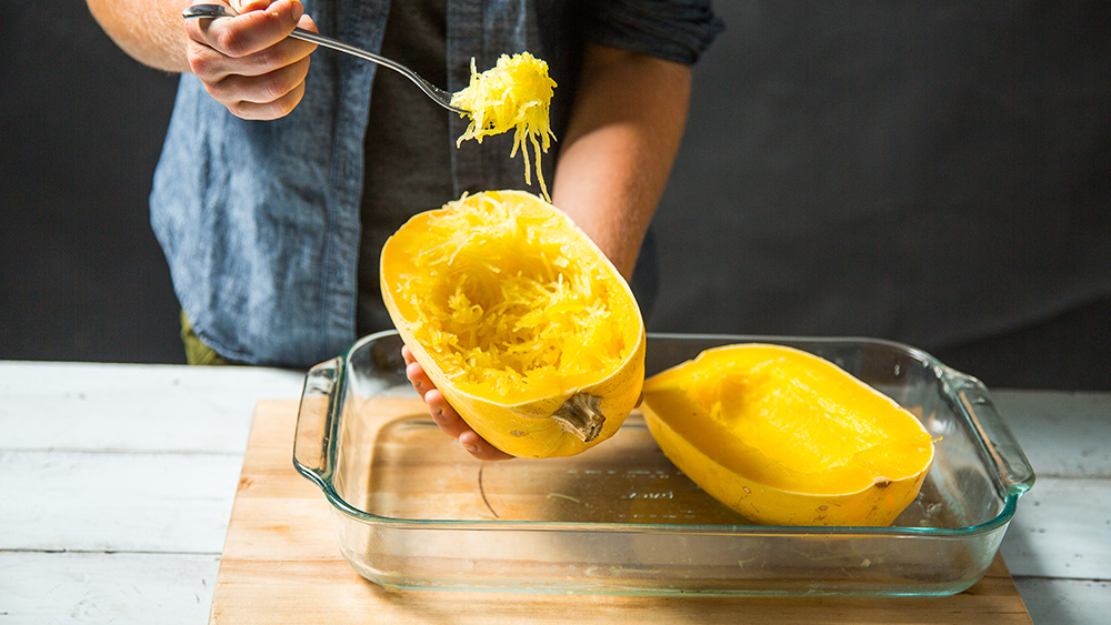 spaghetti squash being made