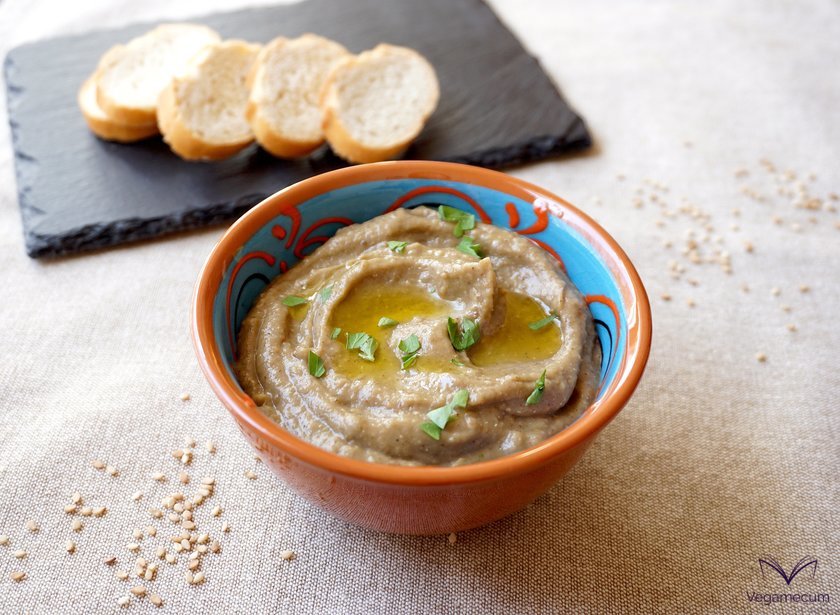 Baba ganoush or Mutabbal betinjan Baba ganoush or Mutabbal betinjan