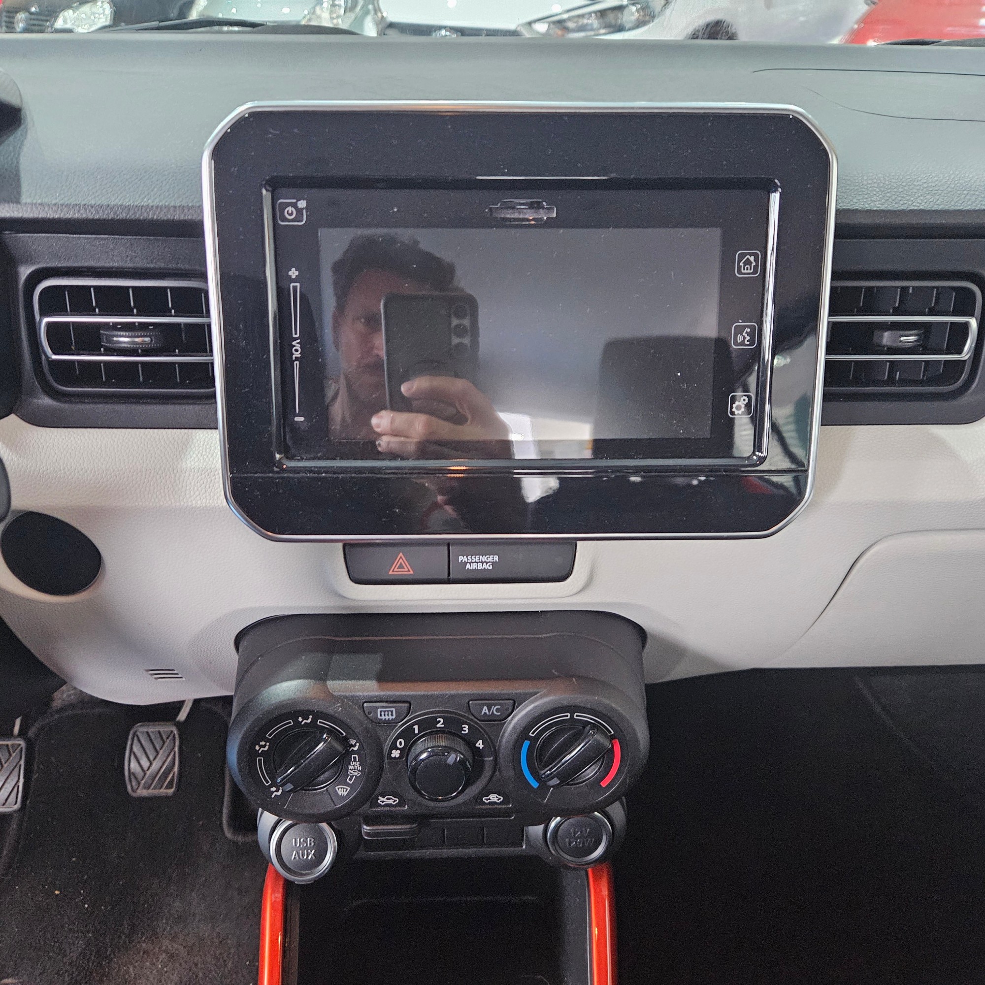 Suzuki Ignis - 15