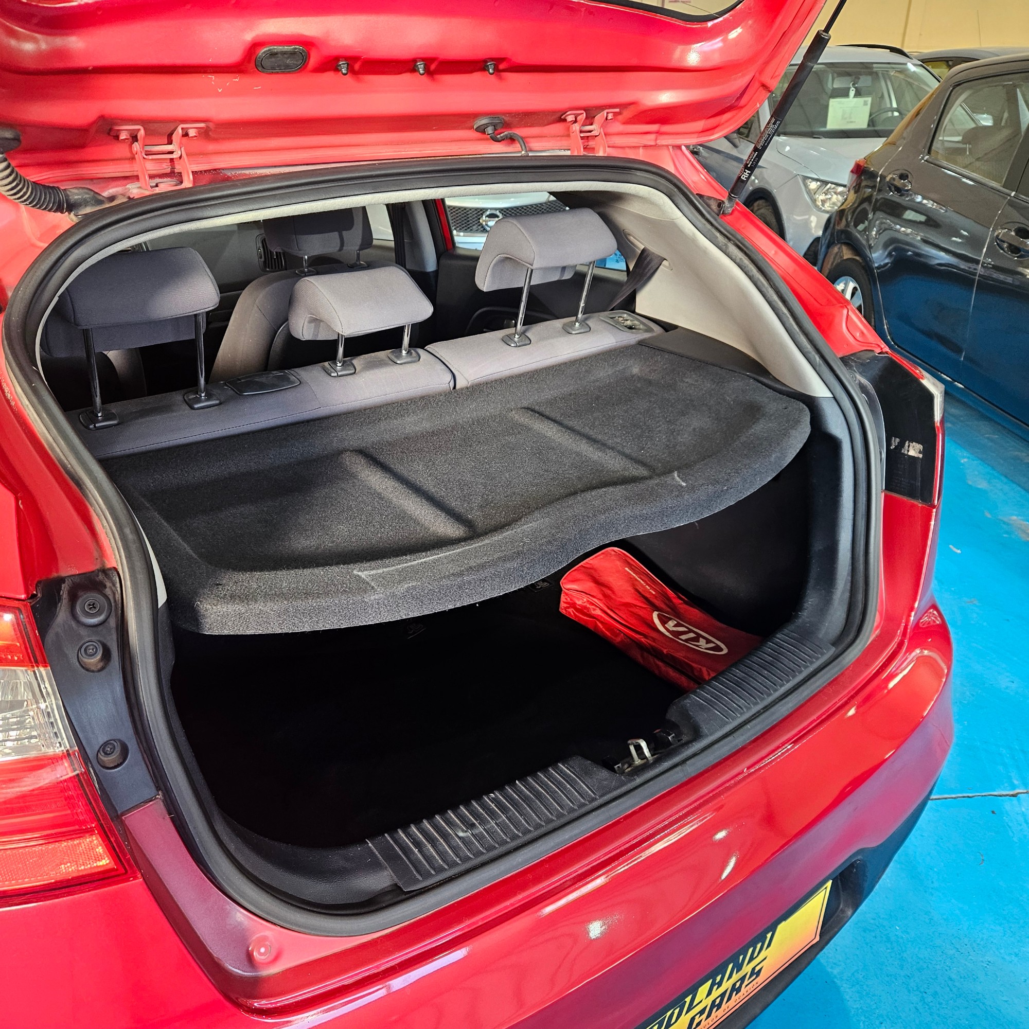 Kia Rio - 16