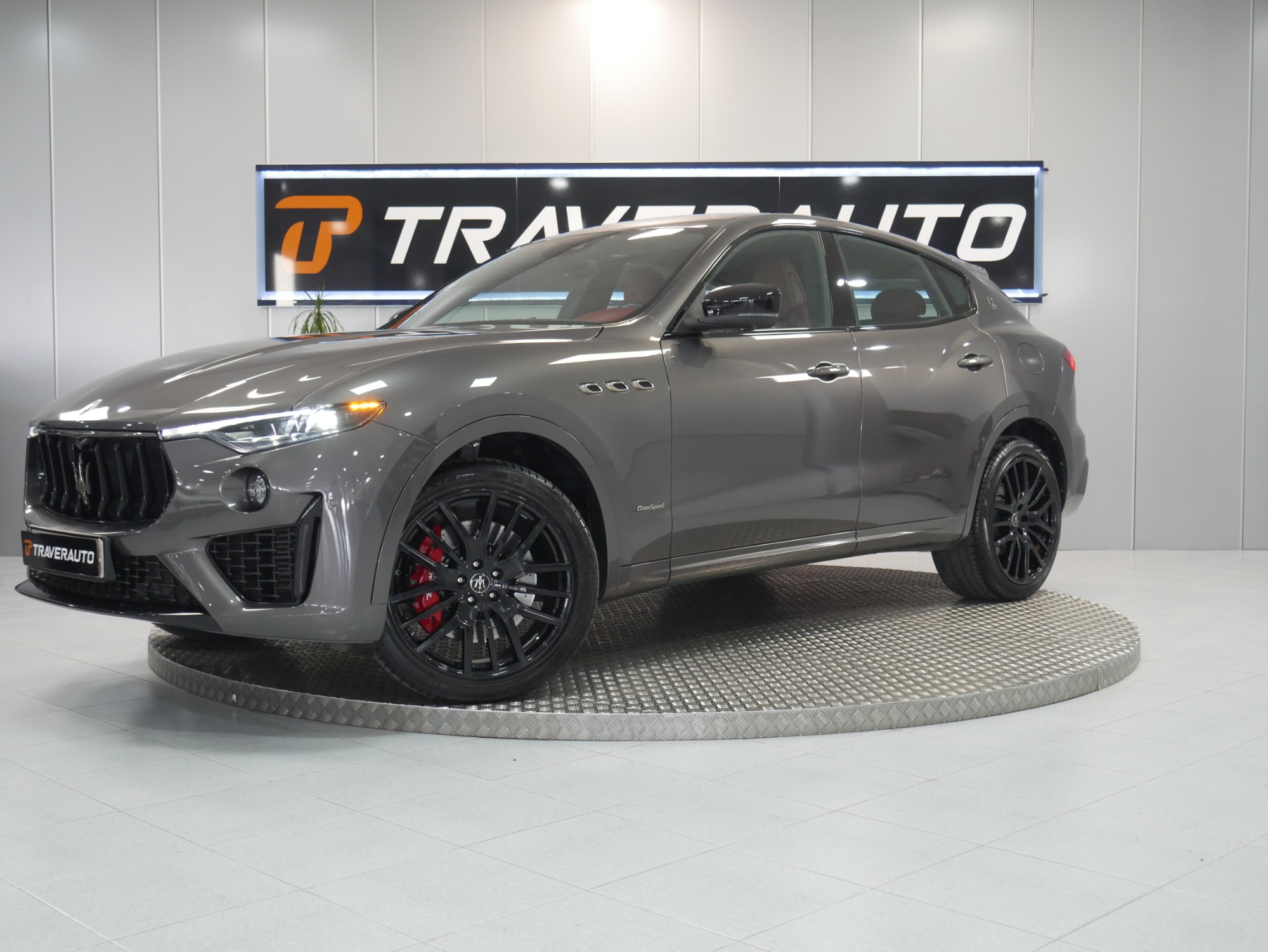 maserati levante