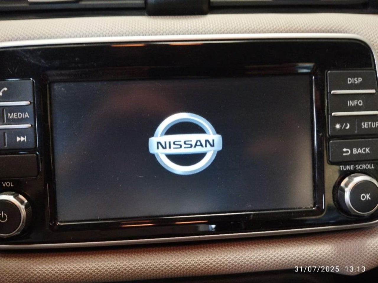 Nissan Micra - 18