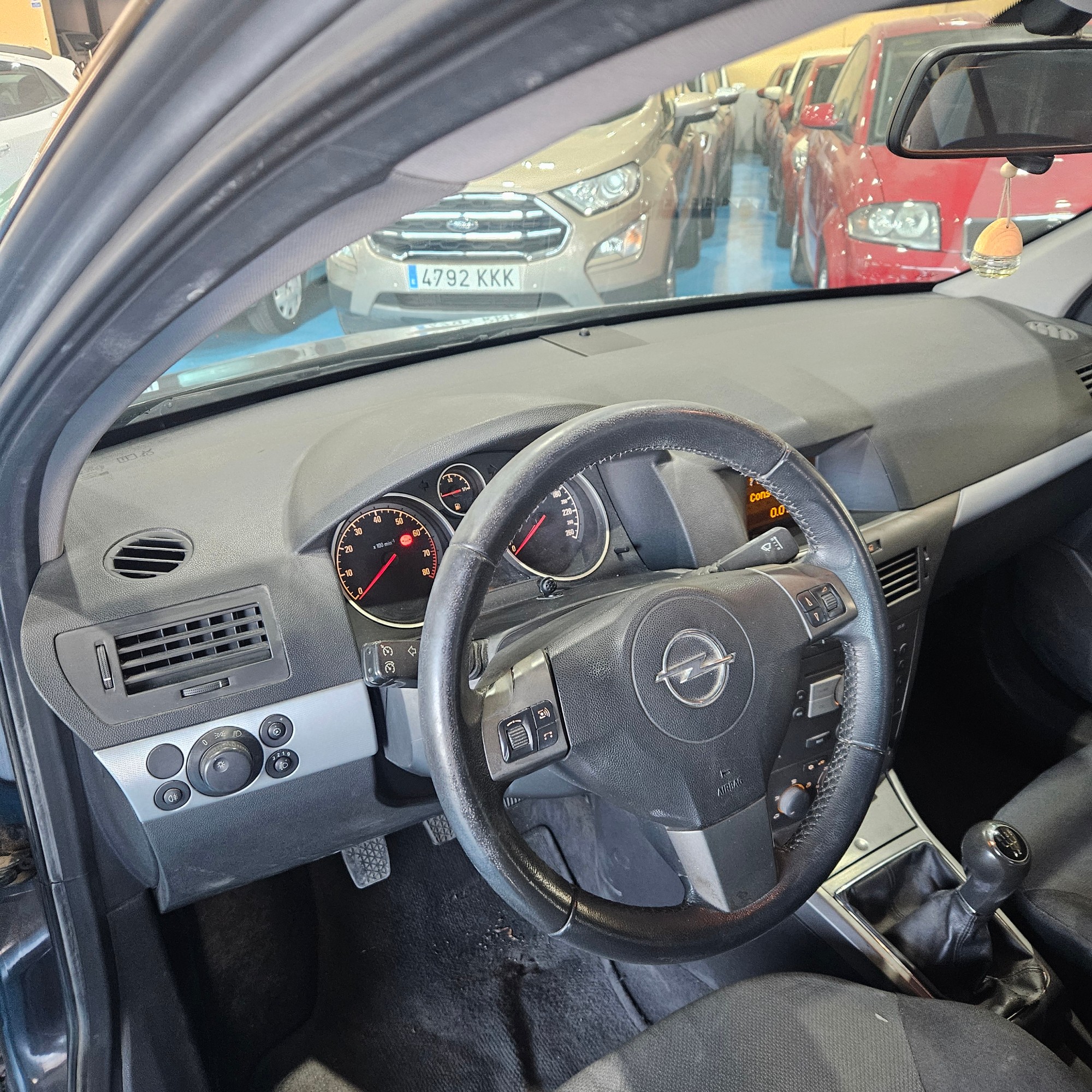 Opel Astra - 16