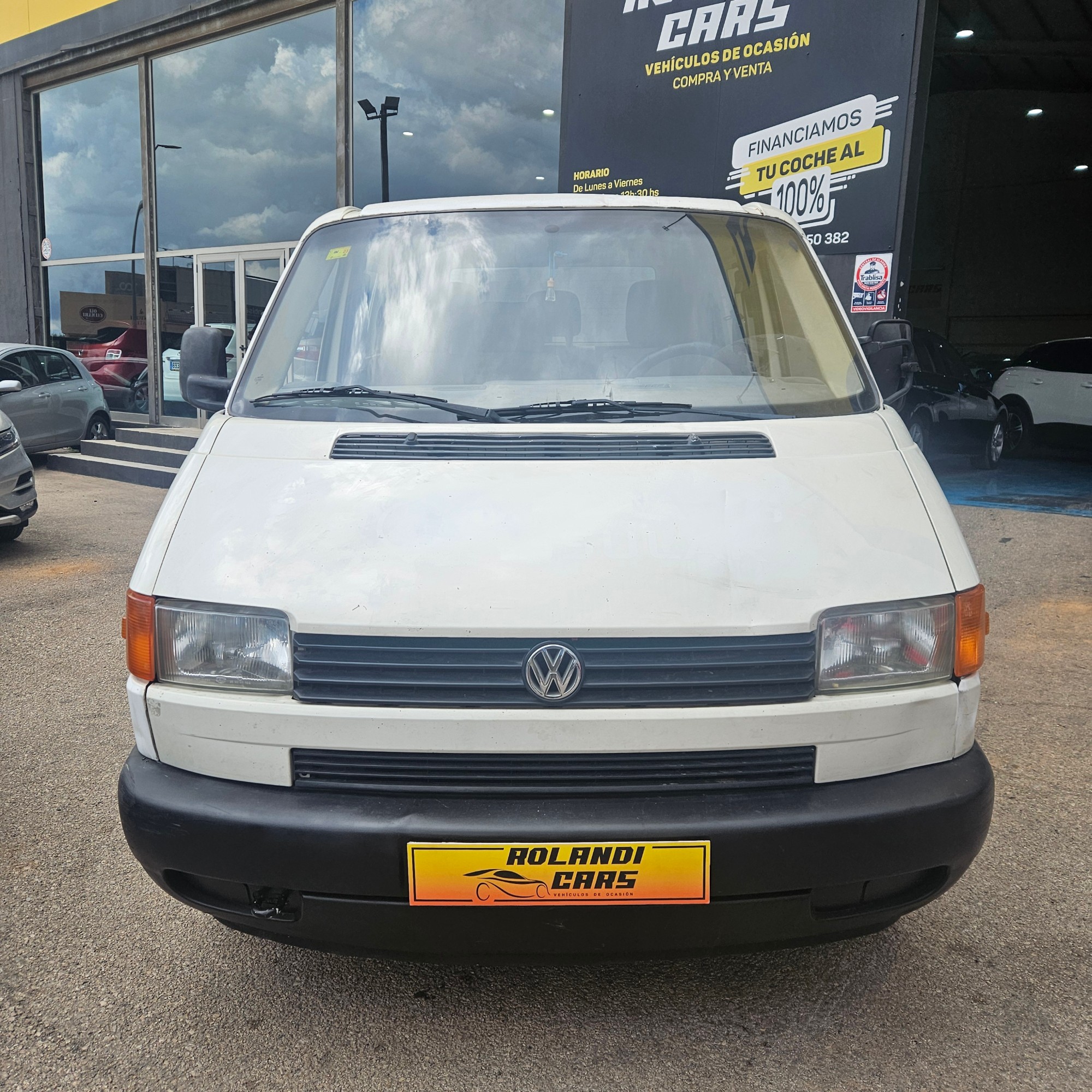 Volkswagen Transporter - 8