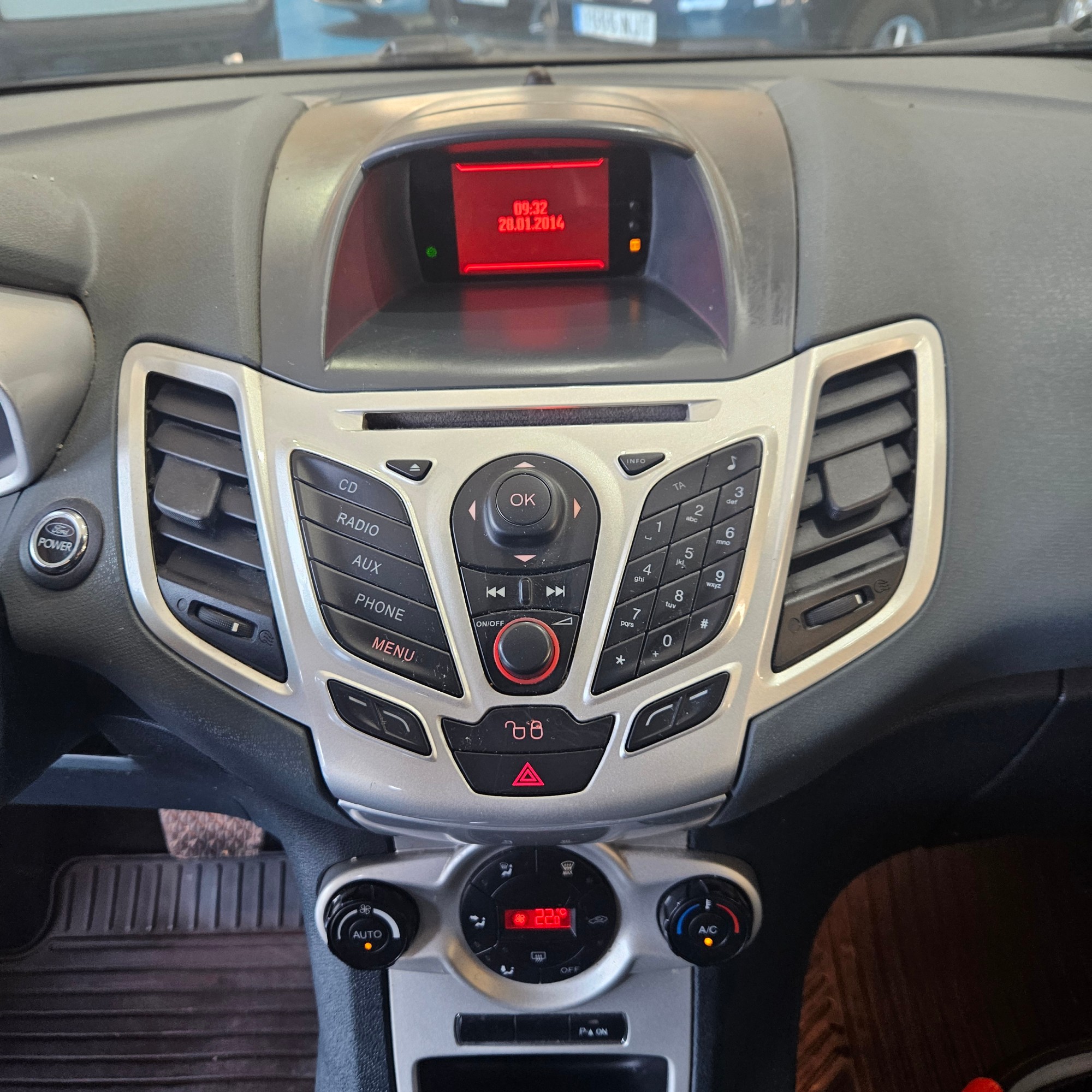 Ford Fiesta - 20