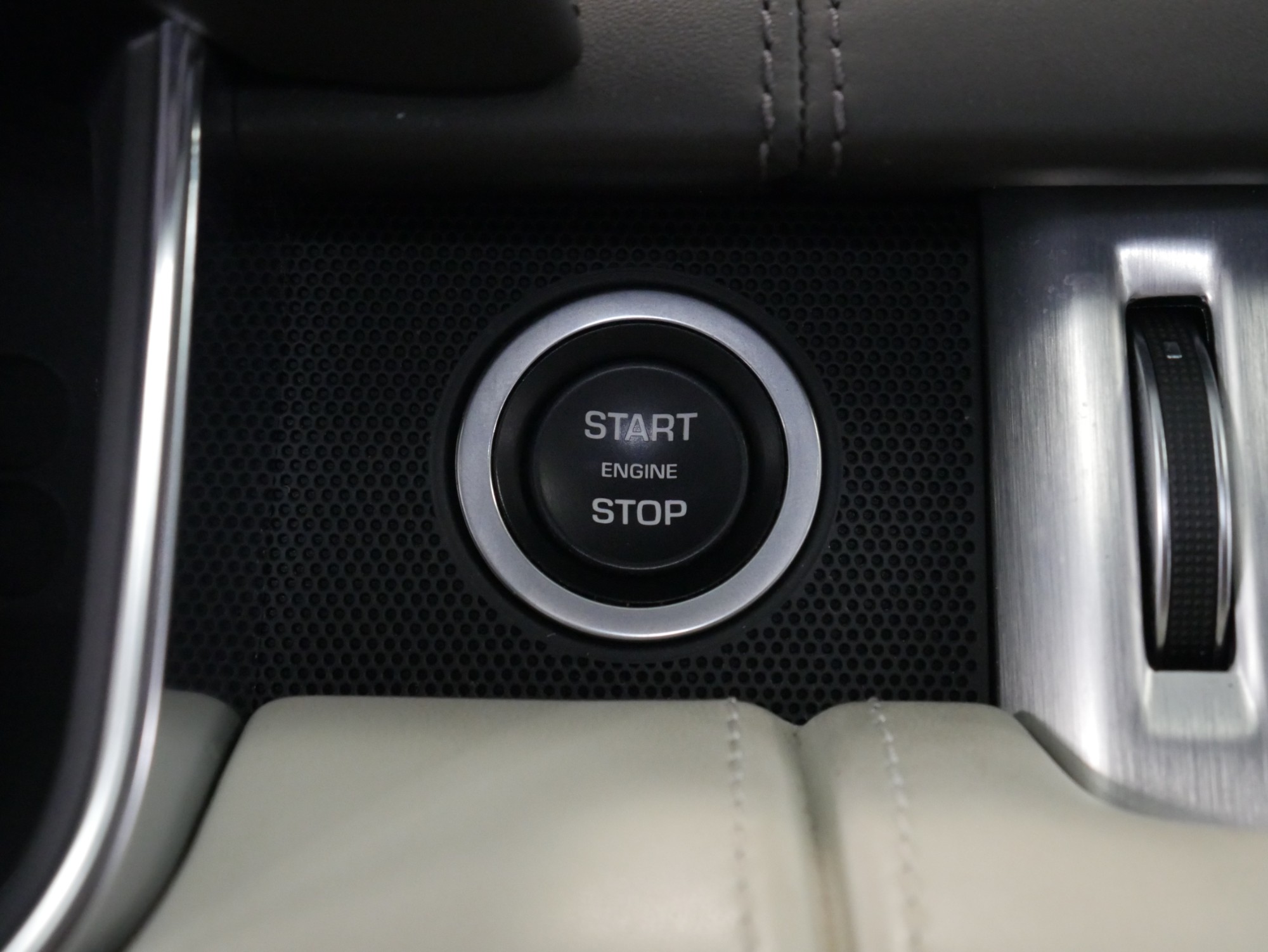 LANDROVER RANGE ROVER