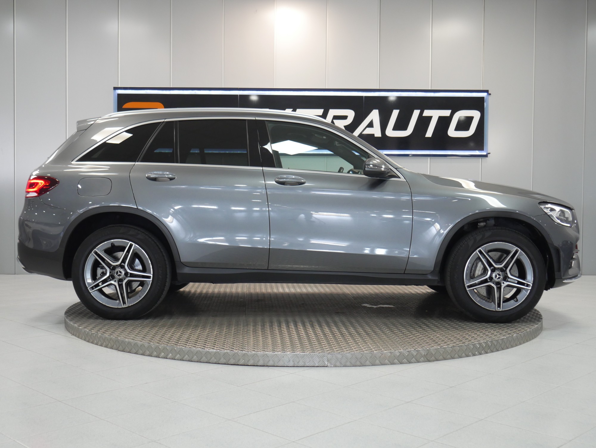 MERCEDESBENZ CLASE GLC