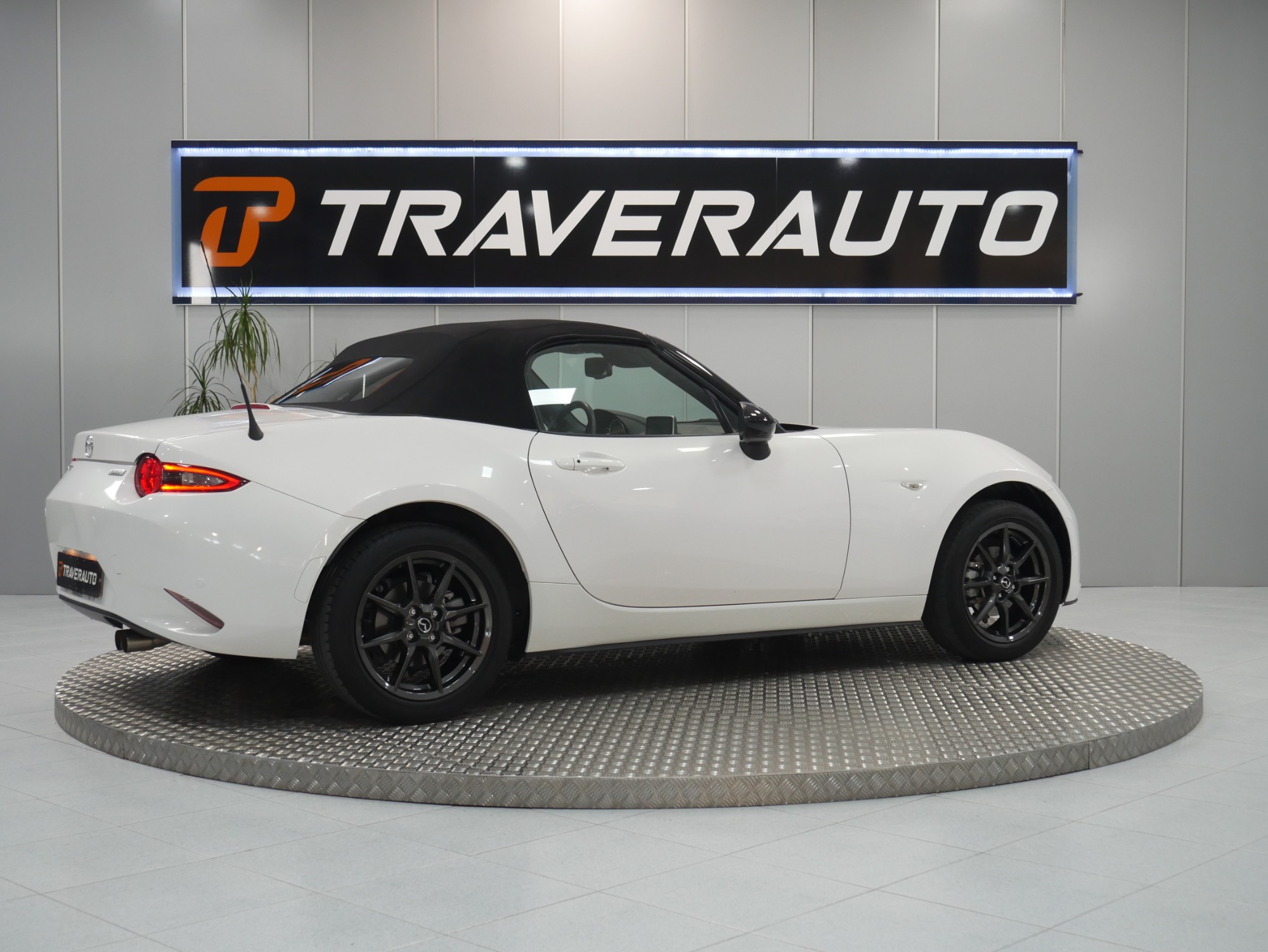 mazda mx5