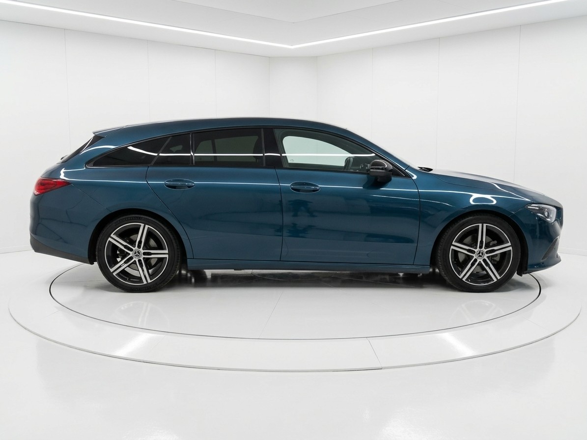 MERCEDESBENZ CLA