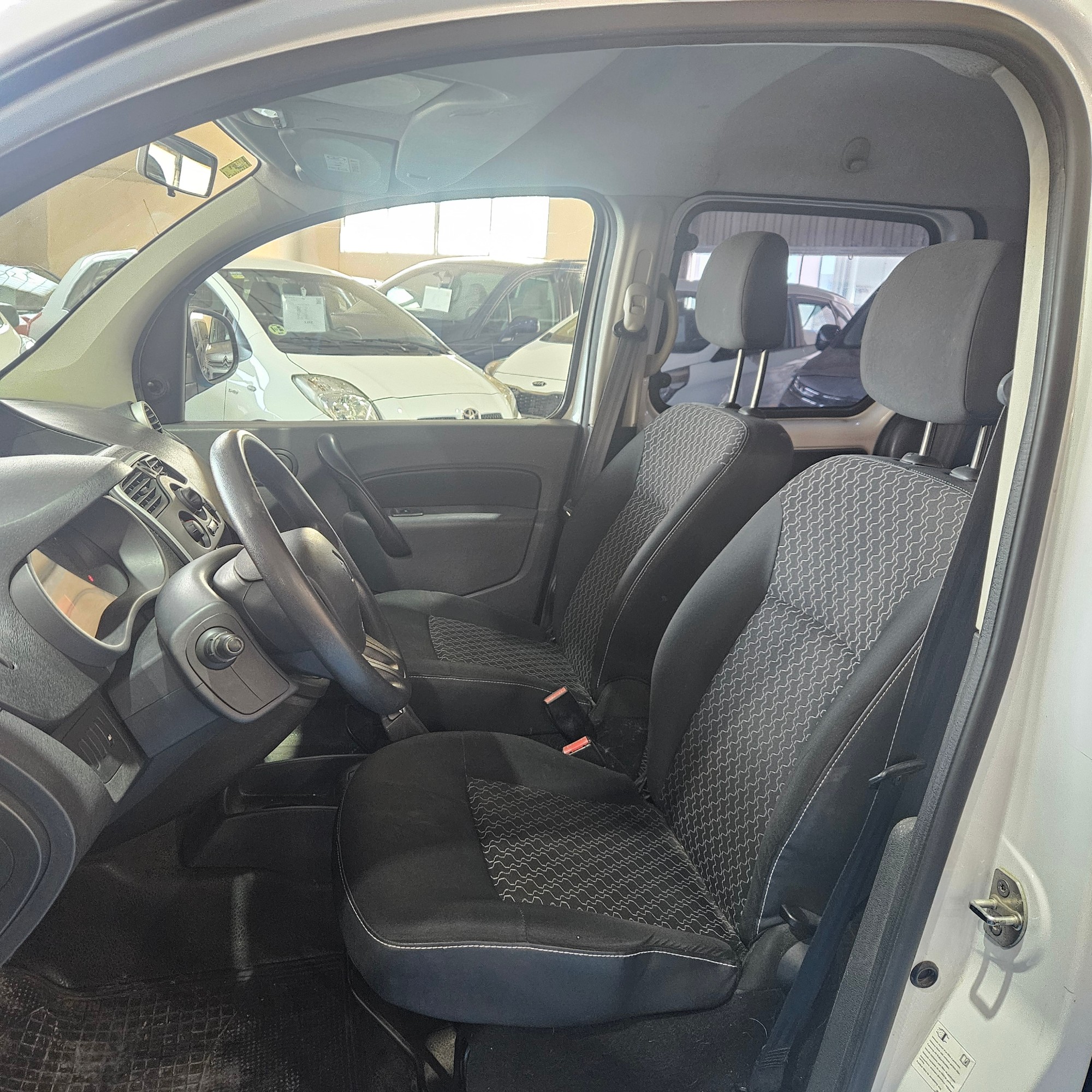 Renault Kangoo Combi - 9