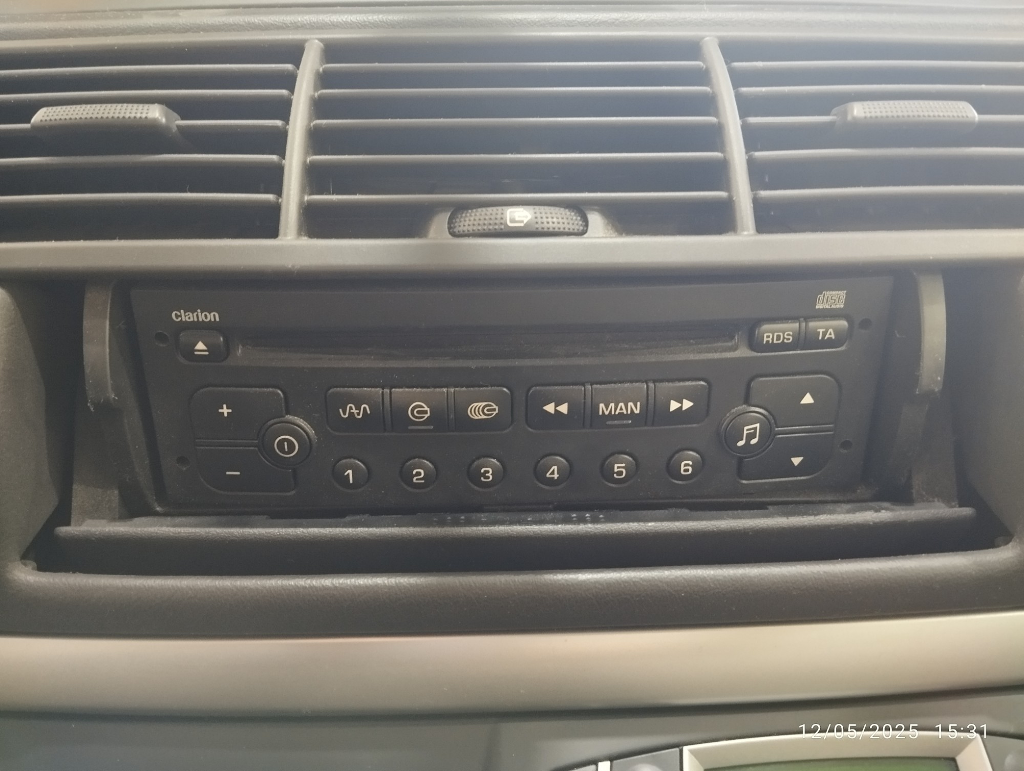 Peugeot 807 - 22
