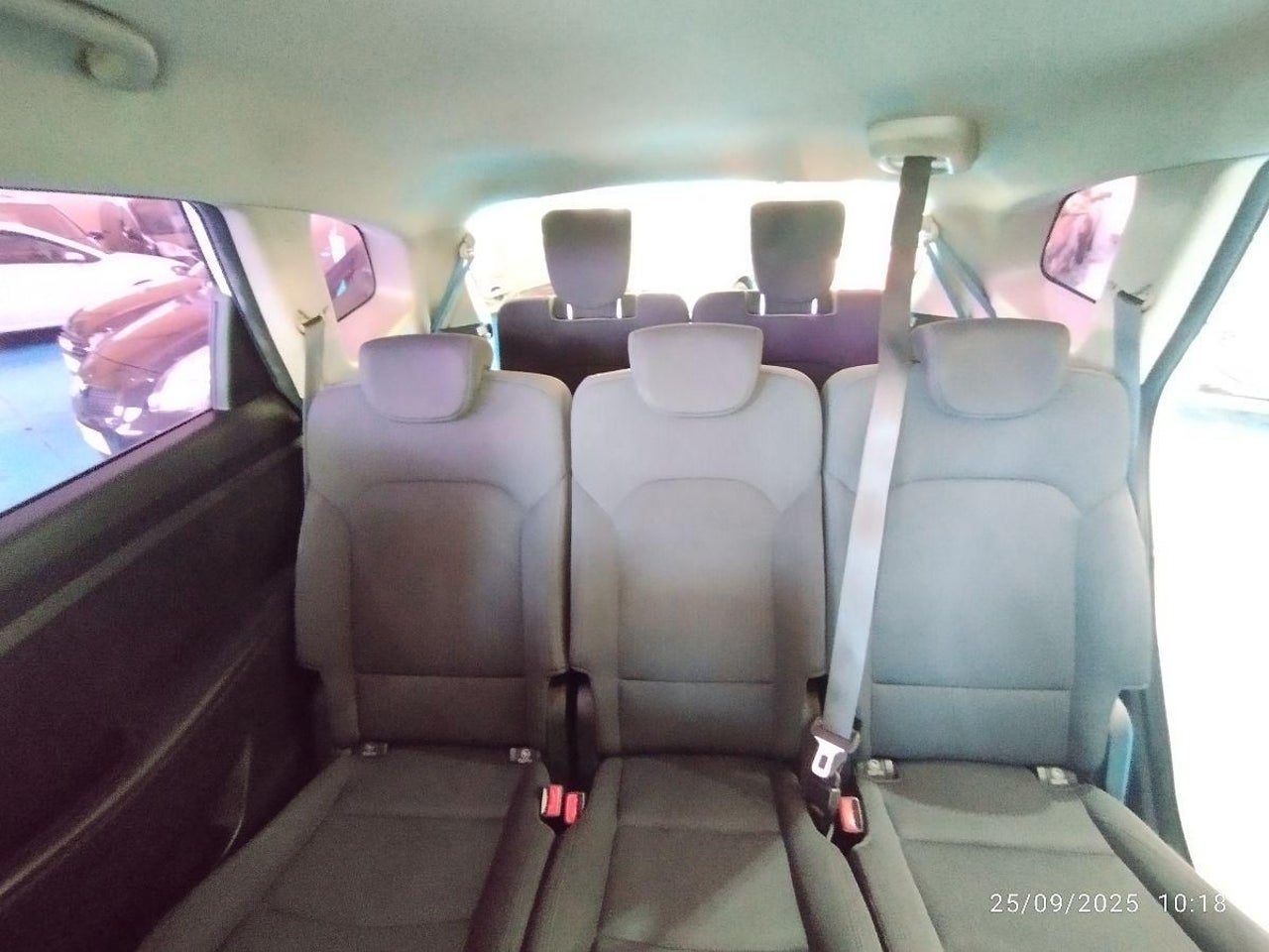 Kia Carens - 14