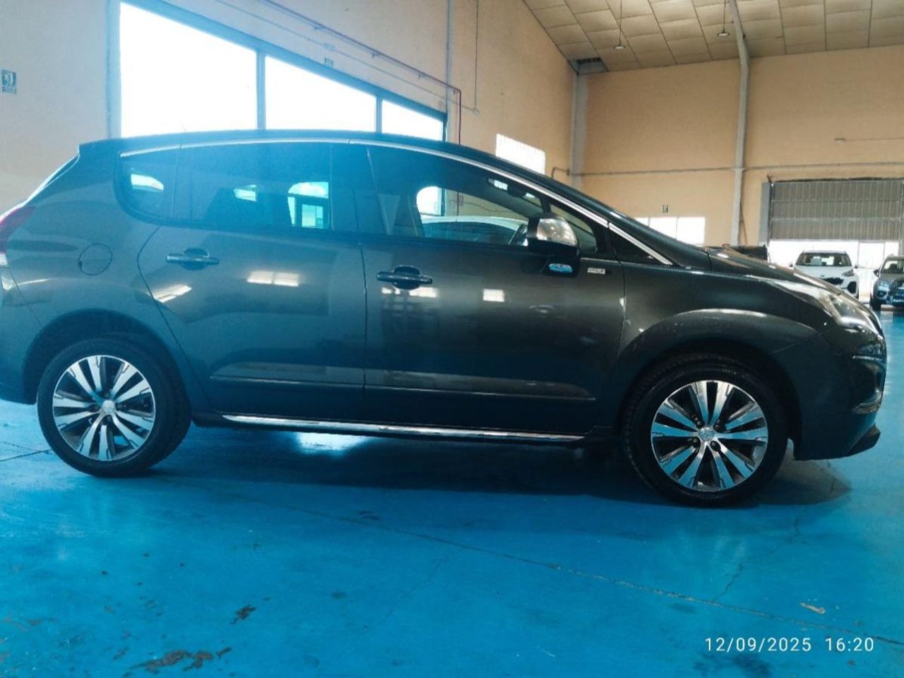 Peugeot 3008 - 8