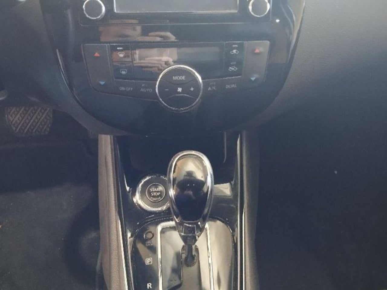 Nissan PULSAR - 14