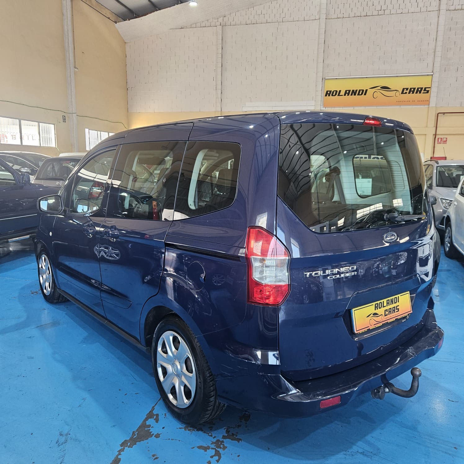 Ford Tourneo Courier - 4