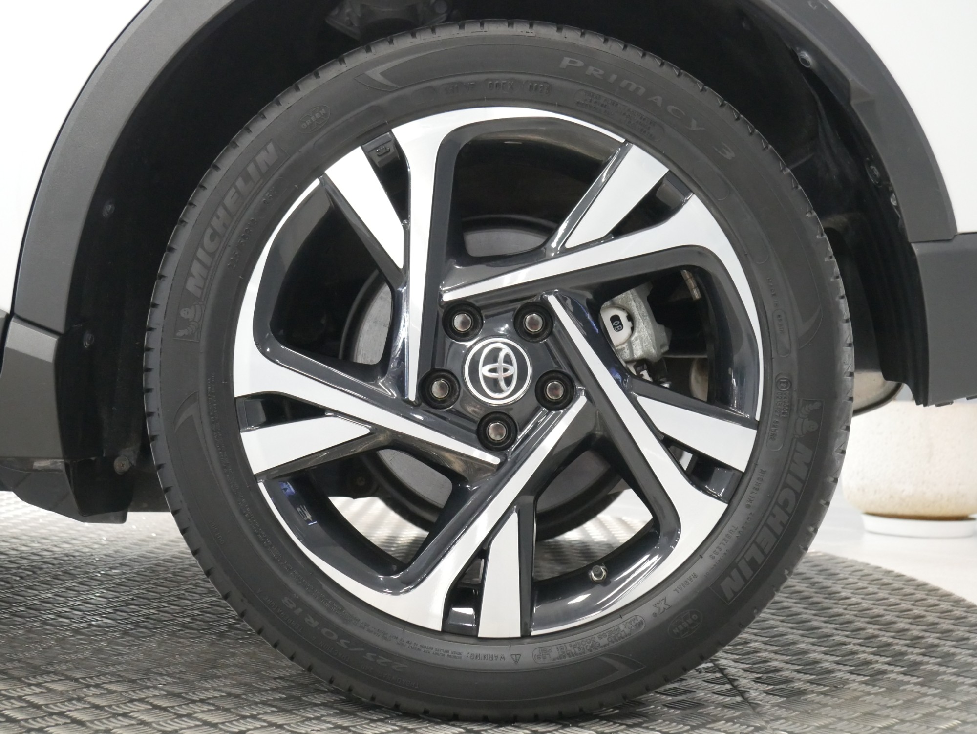 toyota chr
