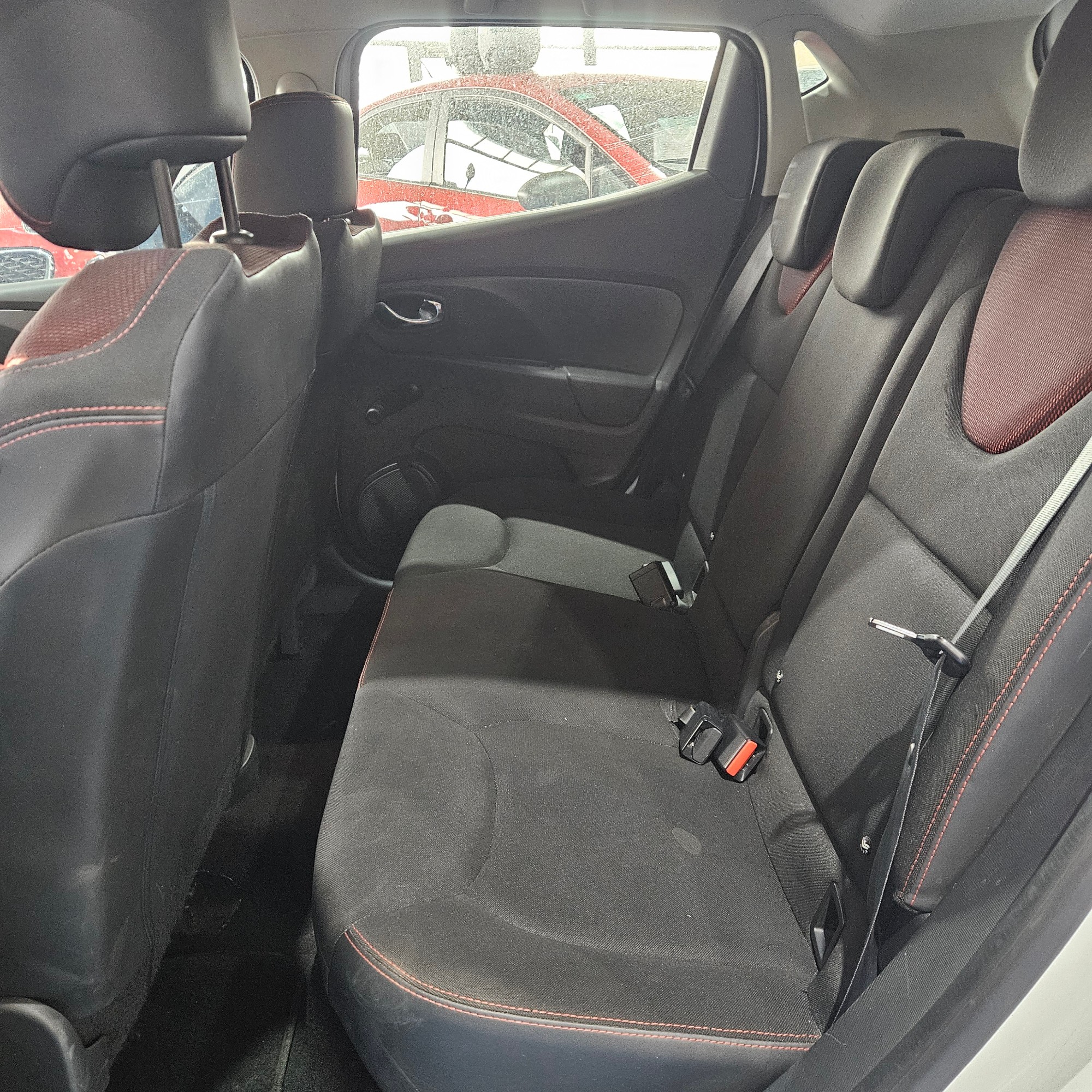 Renault Clio III - 10