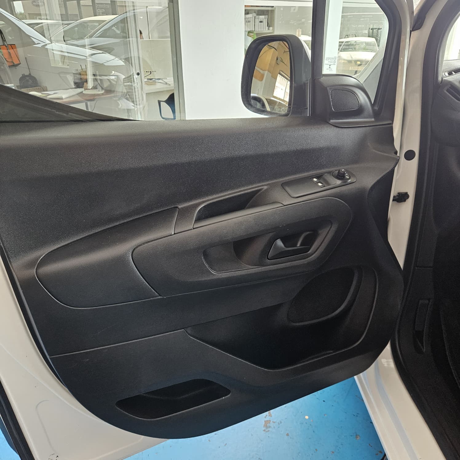 Opel Combo Life - 19