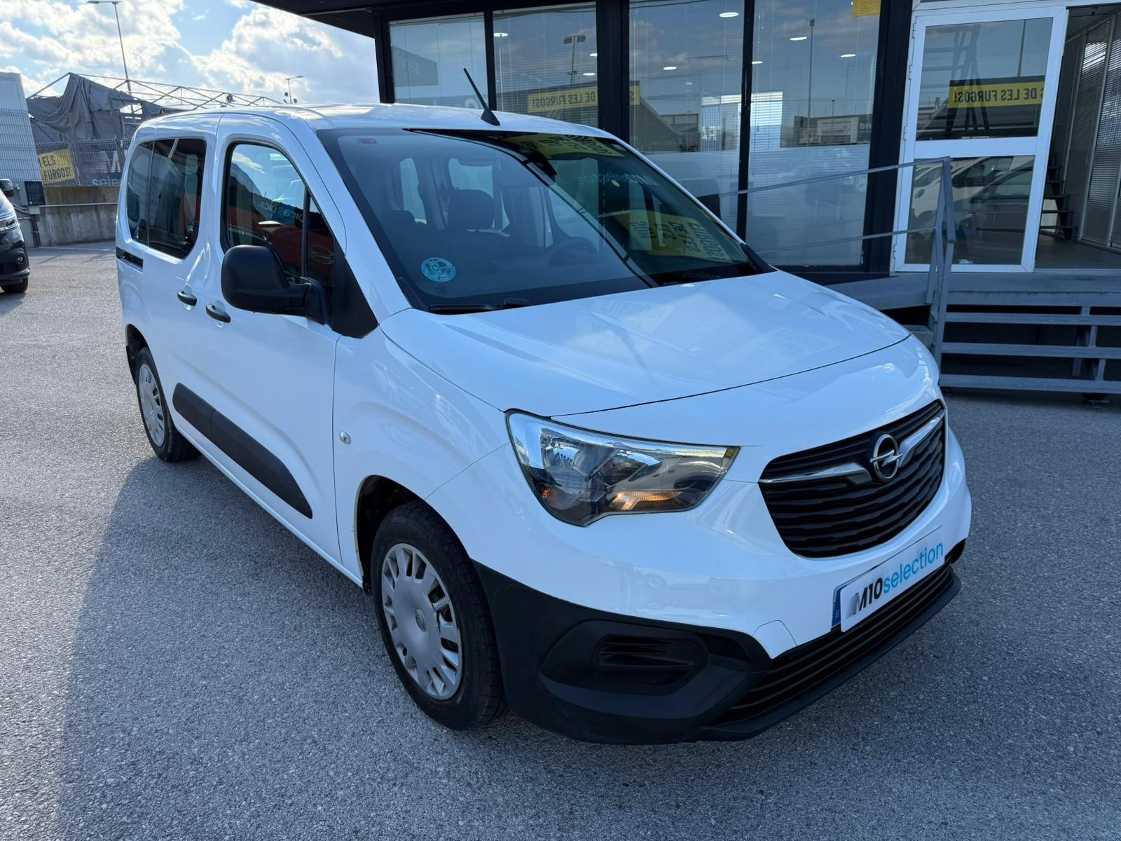 Imatge del vehicle 3