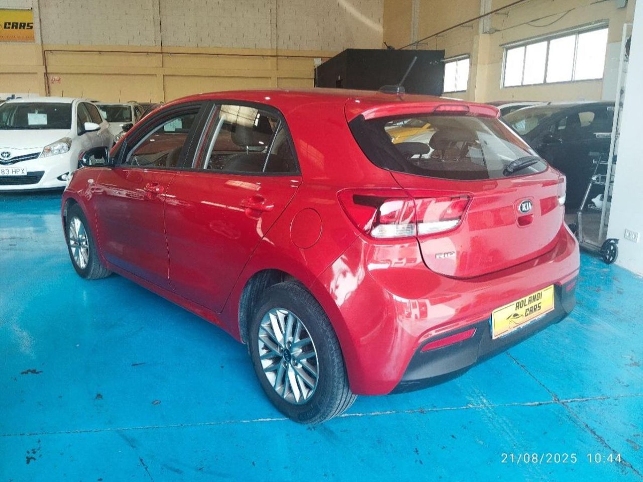 Kia Rio - 4