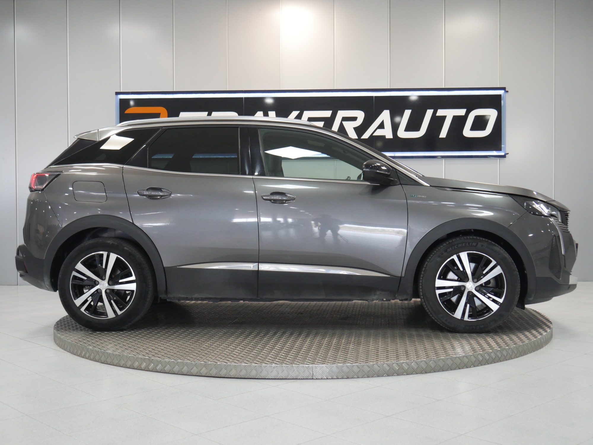 peugeot 3008 hybrid