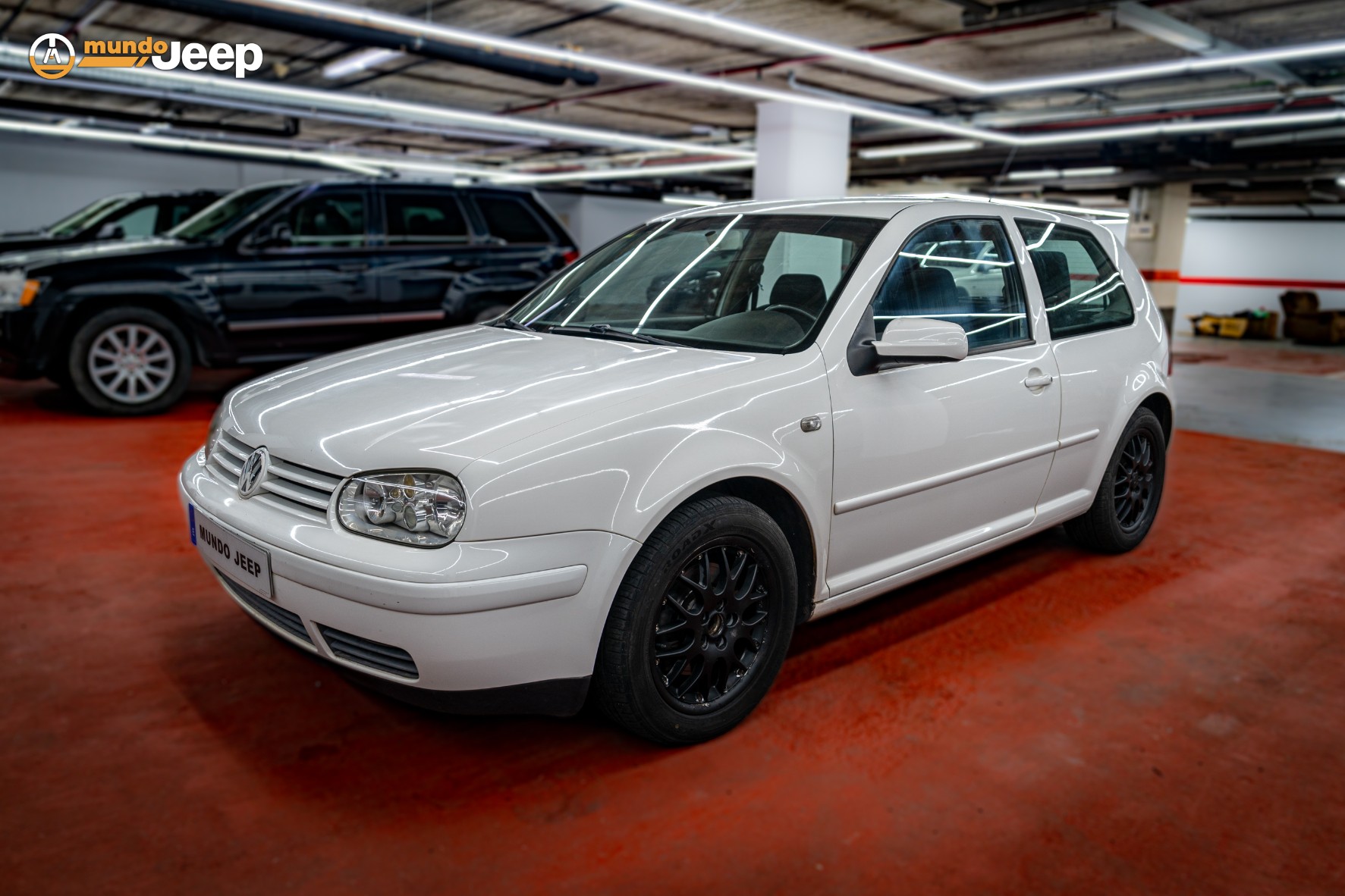 VOLKSWAGEN - Golf - 2.3 V5 GTI