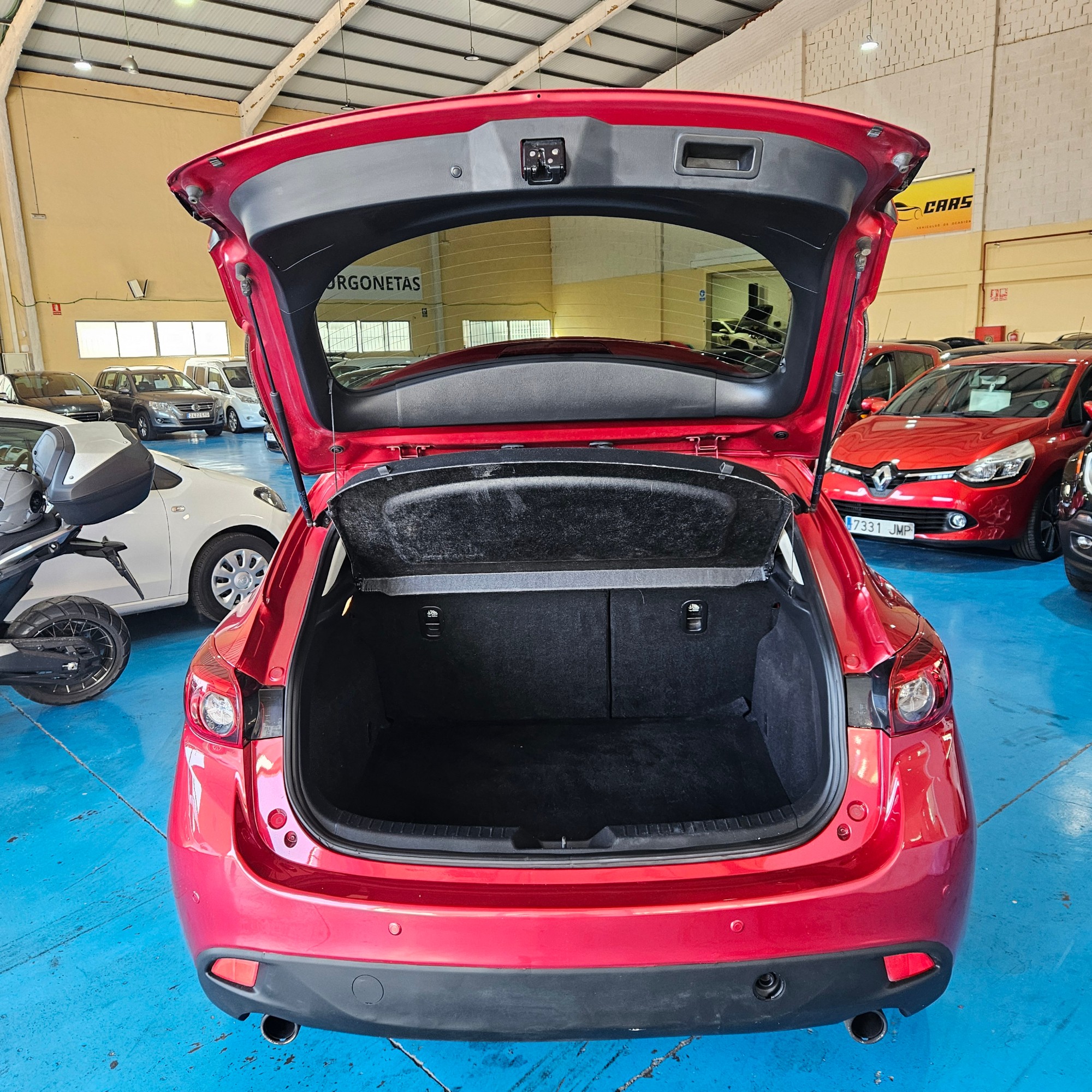 Mazda Mazda3 - 7