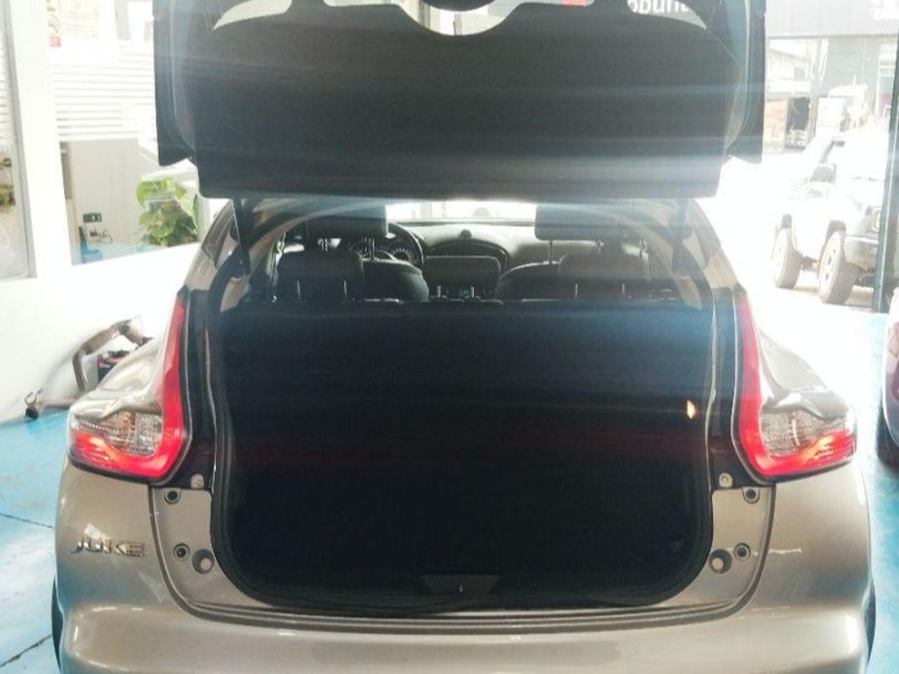 Nissan JUKE - 7