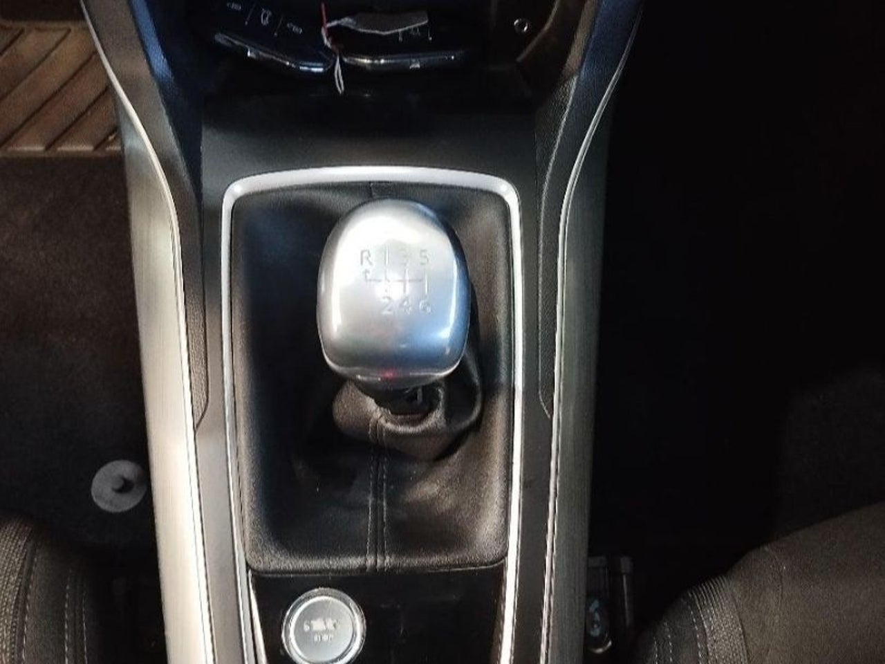 Peugeot 308 - 17