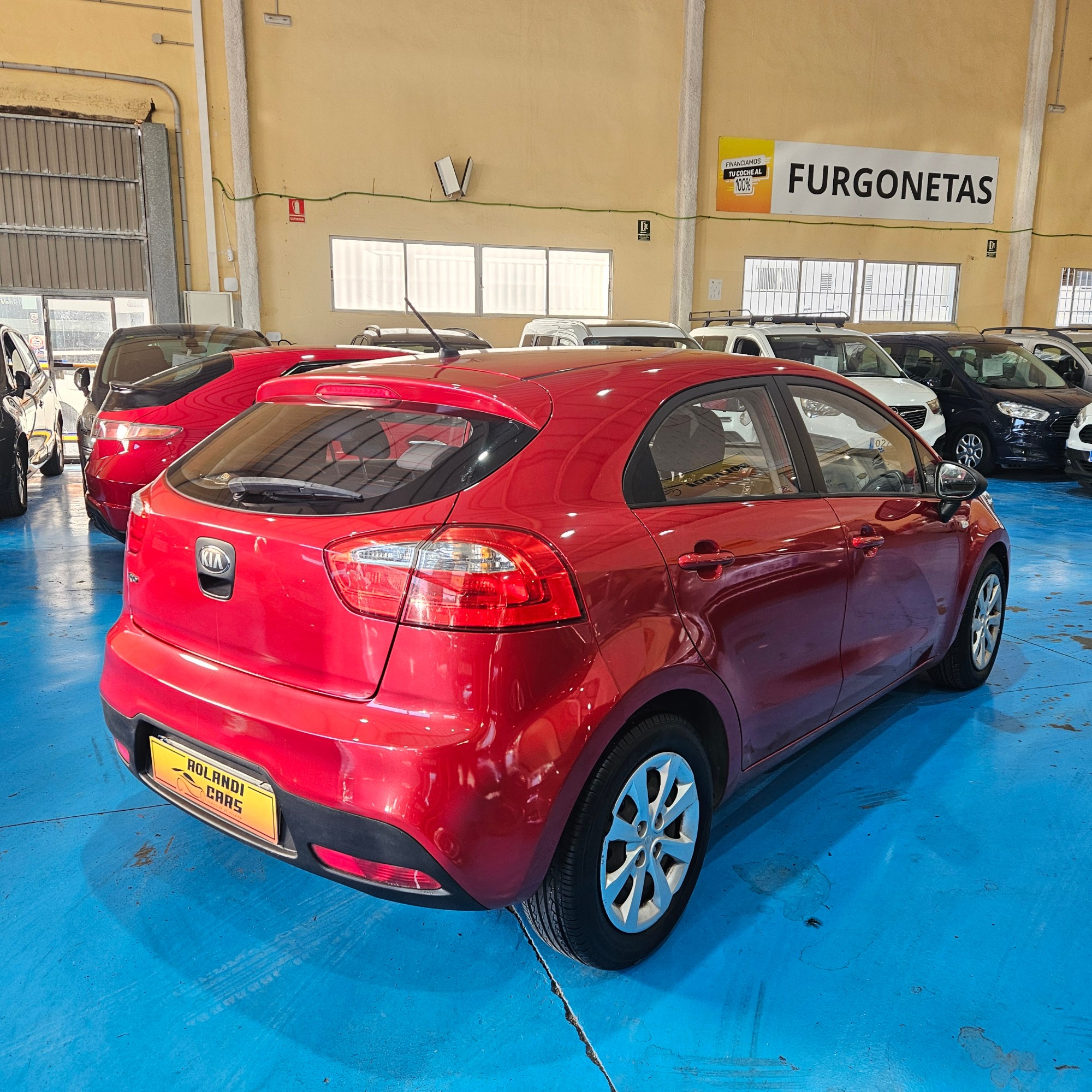 Kia Rio - 4