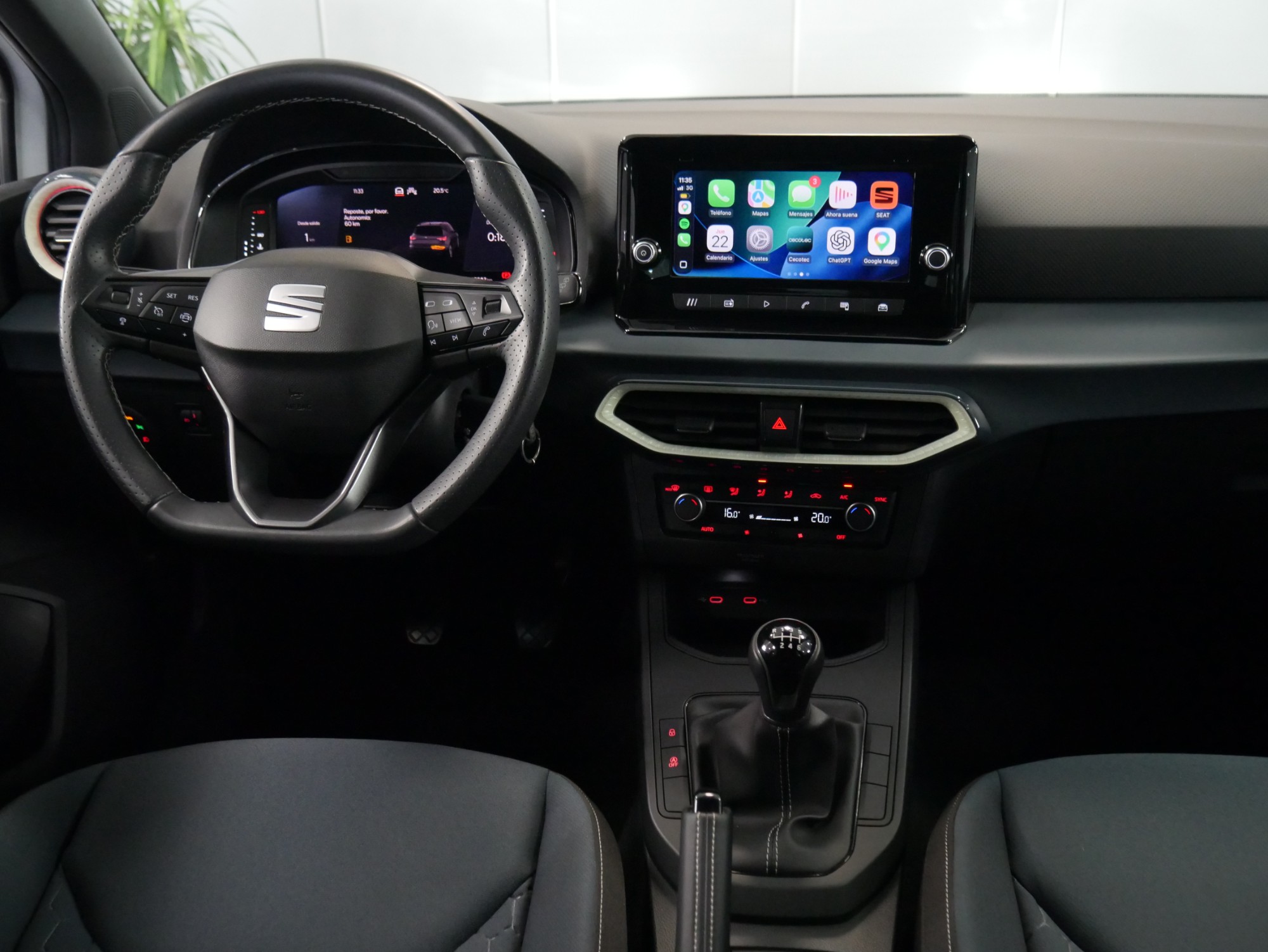 SEAT ARONA