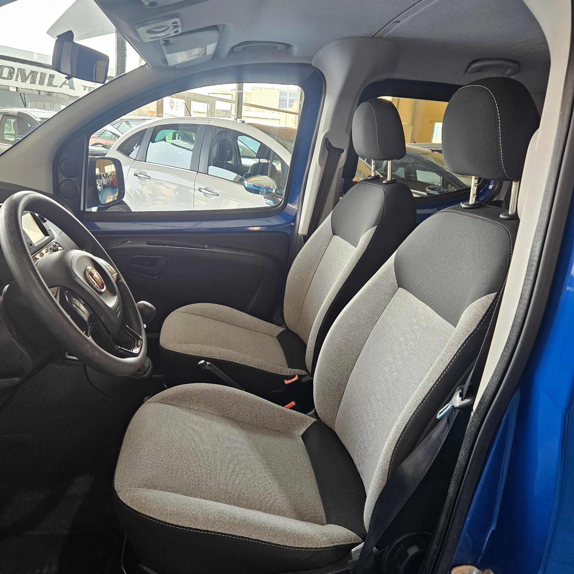 Fiat Qubo - 11