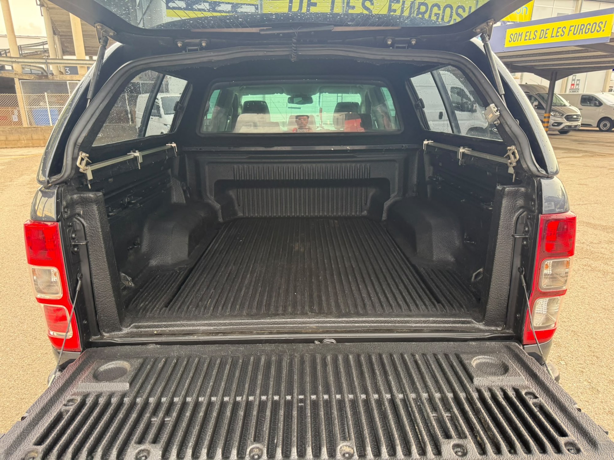 Imatge del vehicle 7