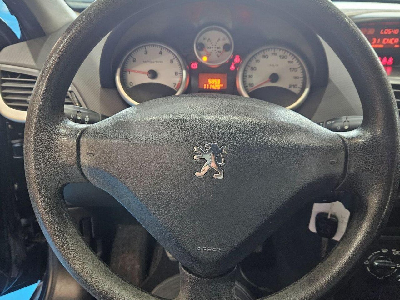 Peugeot 207 - 19