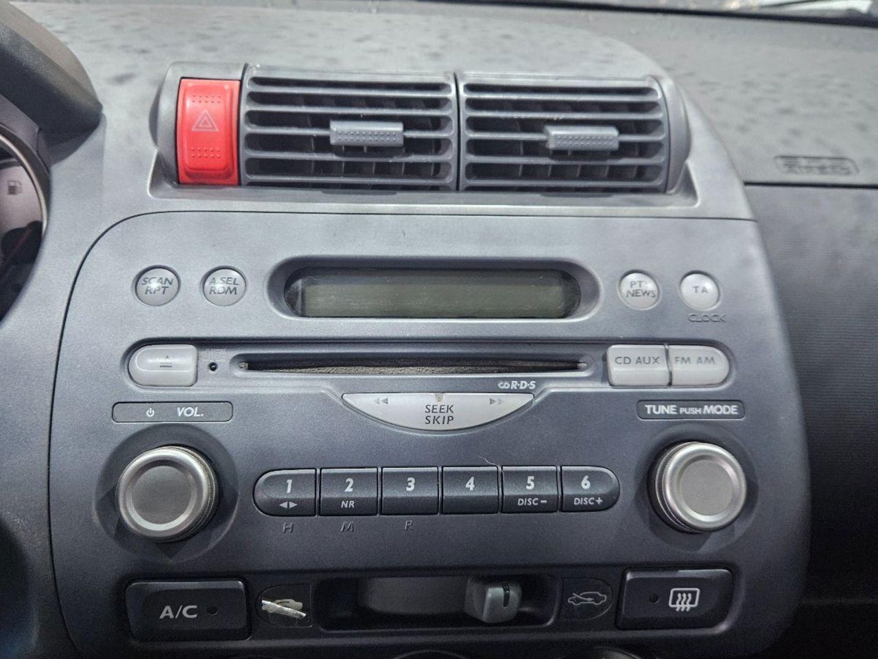 Honda Jazz - 16