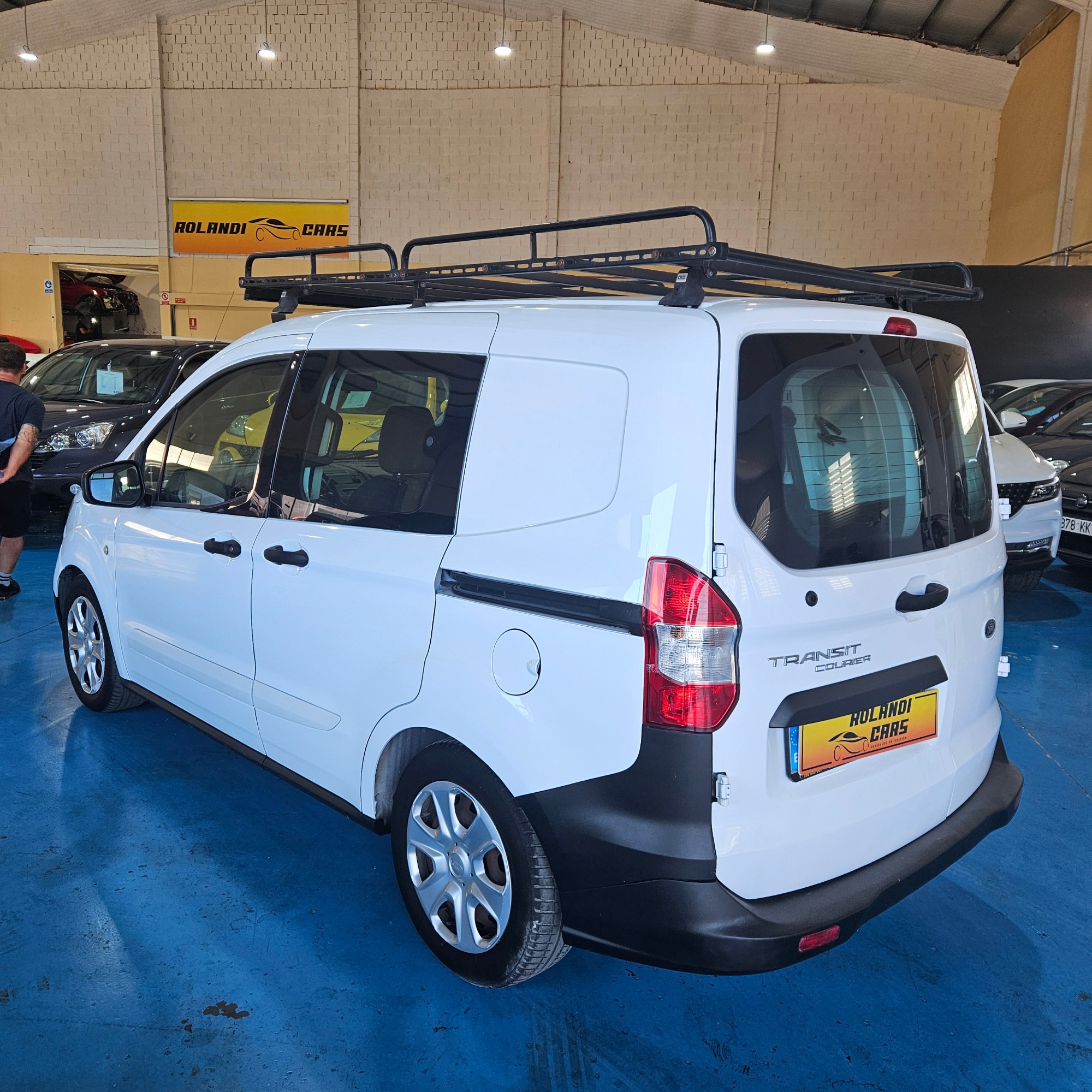 Ford Tourneo Courier - 5