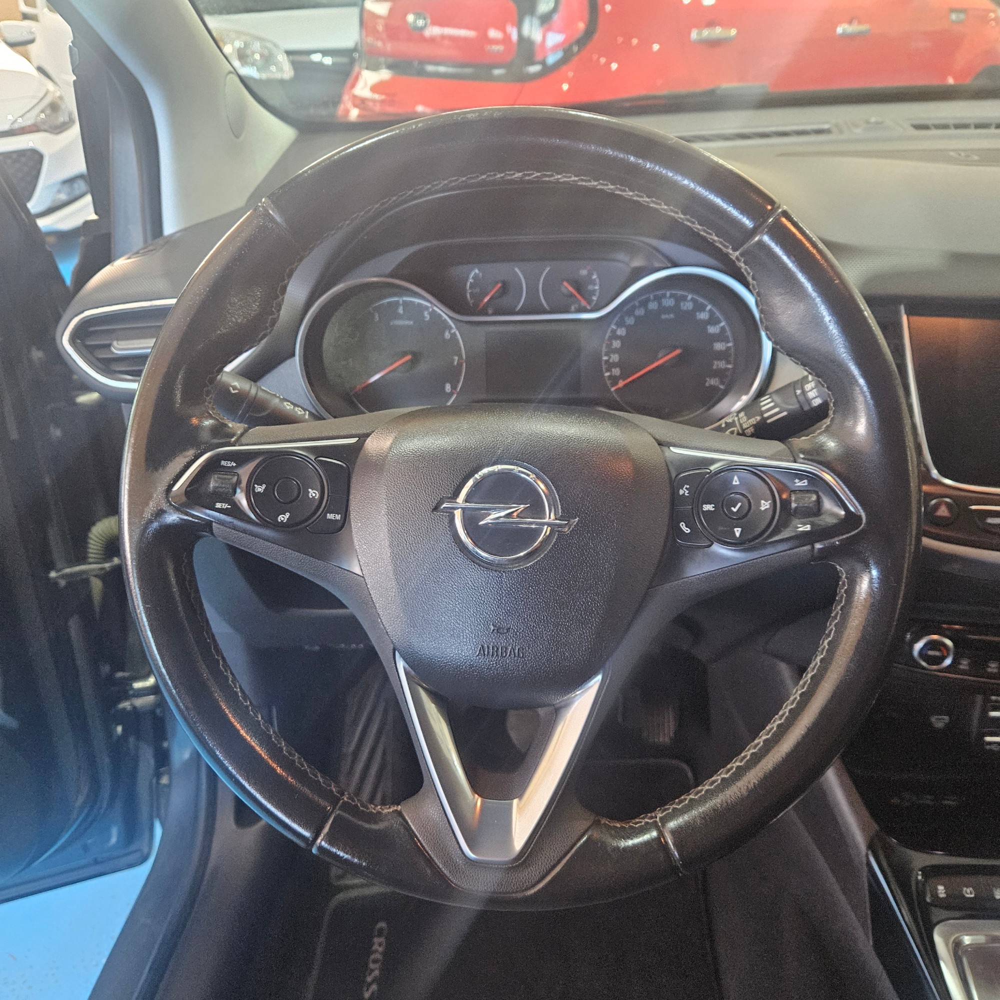 Opel Crossland - 15