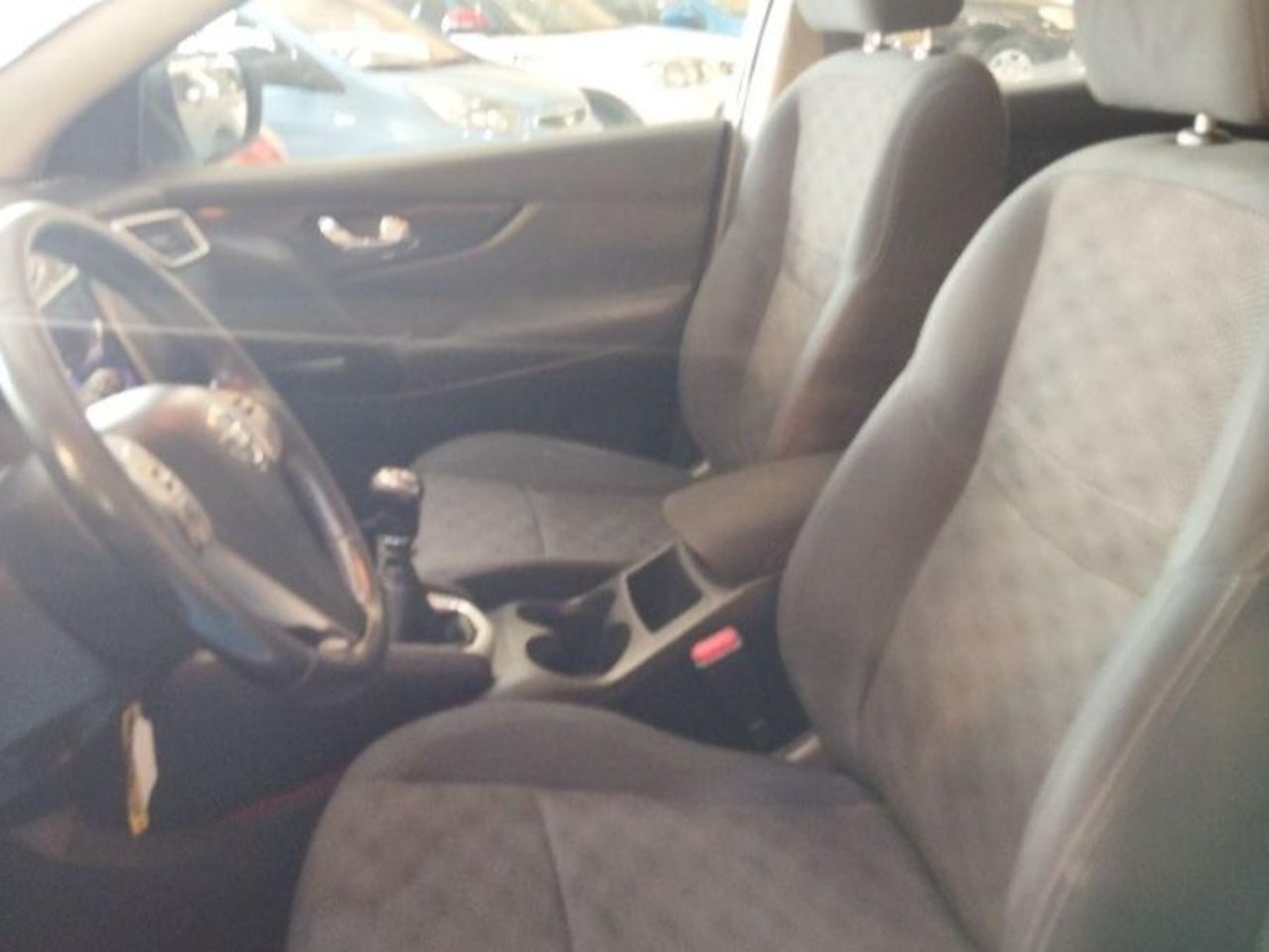 Nissan QASHQAI - 10